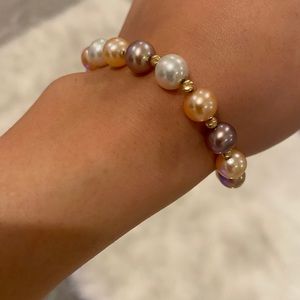 14k yellow gold pearls bracelet